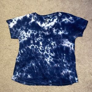 American Eagle Soft & Sexy Tee Shirt Size: Large